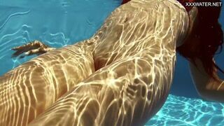 Big ass Latina Yenifer Chacon swimming - porn video