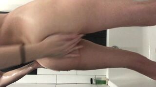 Shower Fingering - porn video
