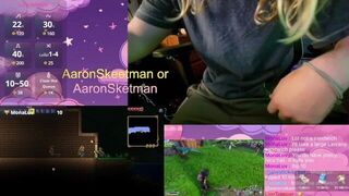 I Give Penis Flashes For Lurking On My Twitch But On JoyStick TV - porn video